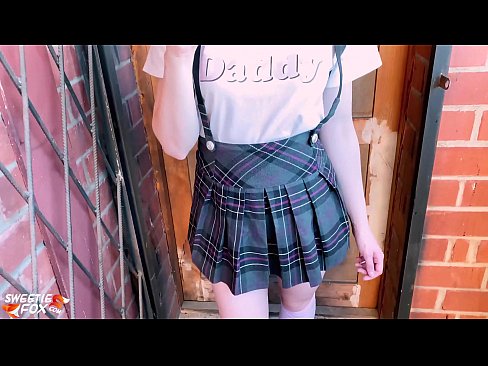 ❤️ Ученица дубоко сише курац и јебе уместо часова. Квалитет порно на sr.hentaidude.ru