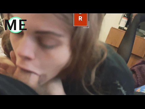 ❤️ Грлени курац, поцепане најлонке и поцепане штикле лепо је упознати Квалитет порно на sr.hentaidude.ru